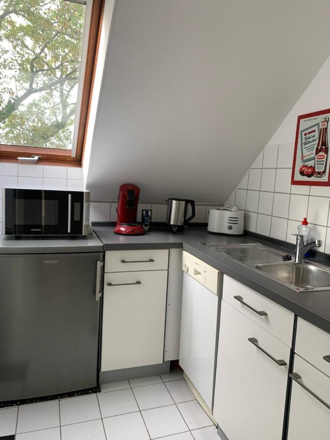 Kleines Apartment In Moenchengladbach-Neuwerk Exterior photo