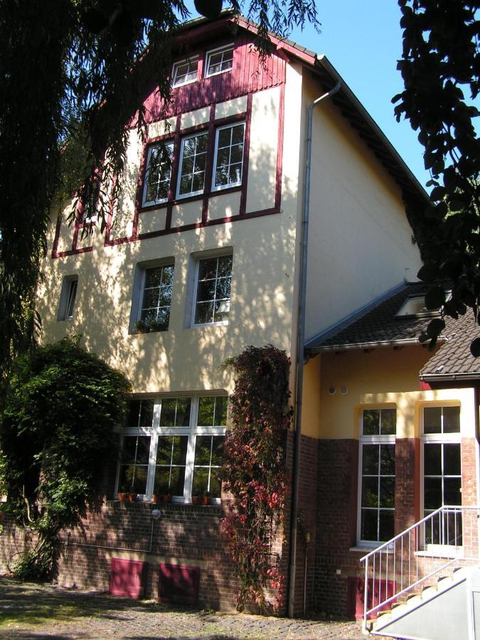 Kleines Apartment In Moenchengladbach-Neuwerk Exterior photo